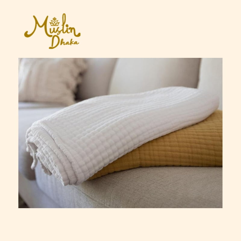 The 365 throw blanket by Muslin Comfort